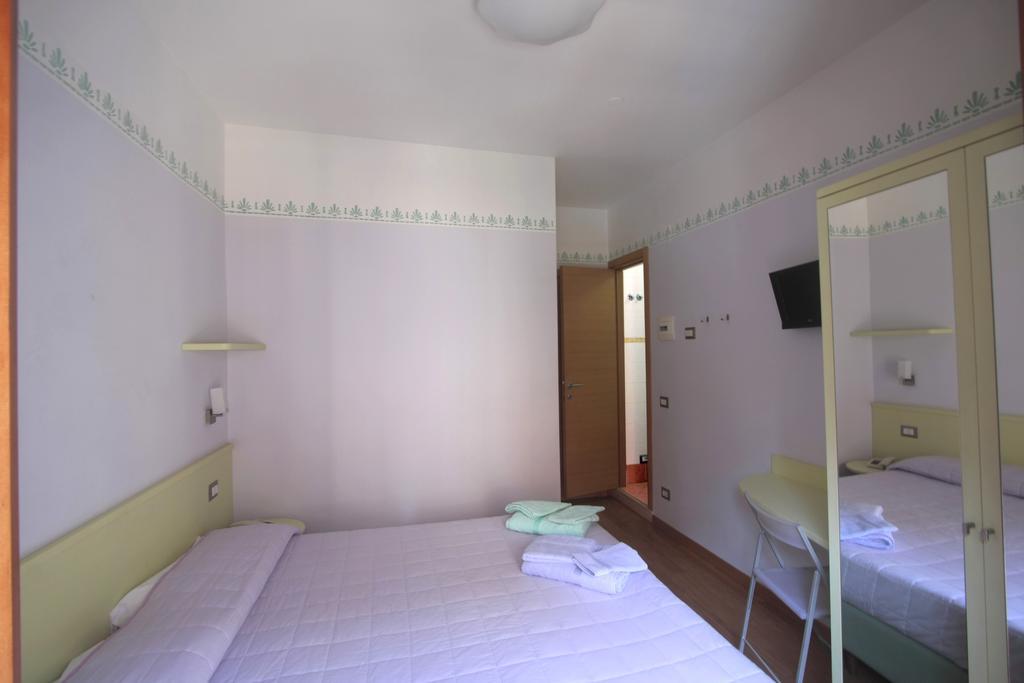 Hotel Centrale San Benedetto del Tronto Exterior foto