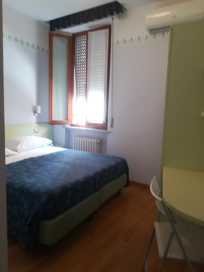 Hotel Centrale San Benedetto del Tronto Exterior foto